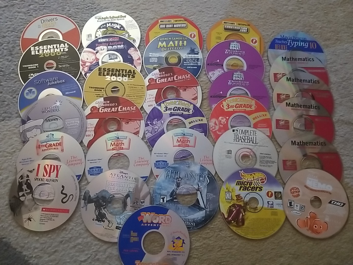Vintage Retro Children’s Learning and Game 26 PC CD Lot